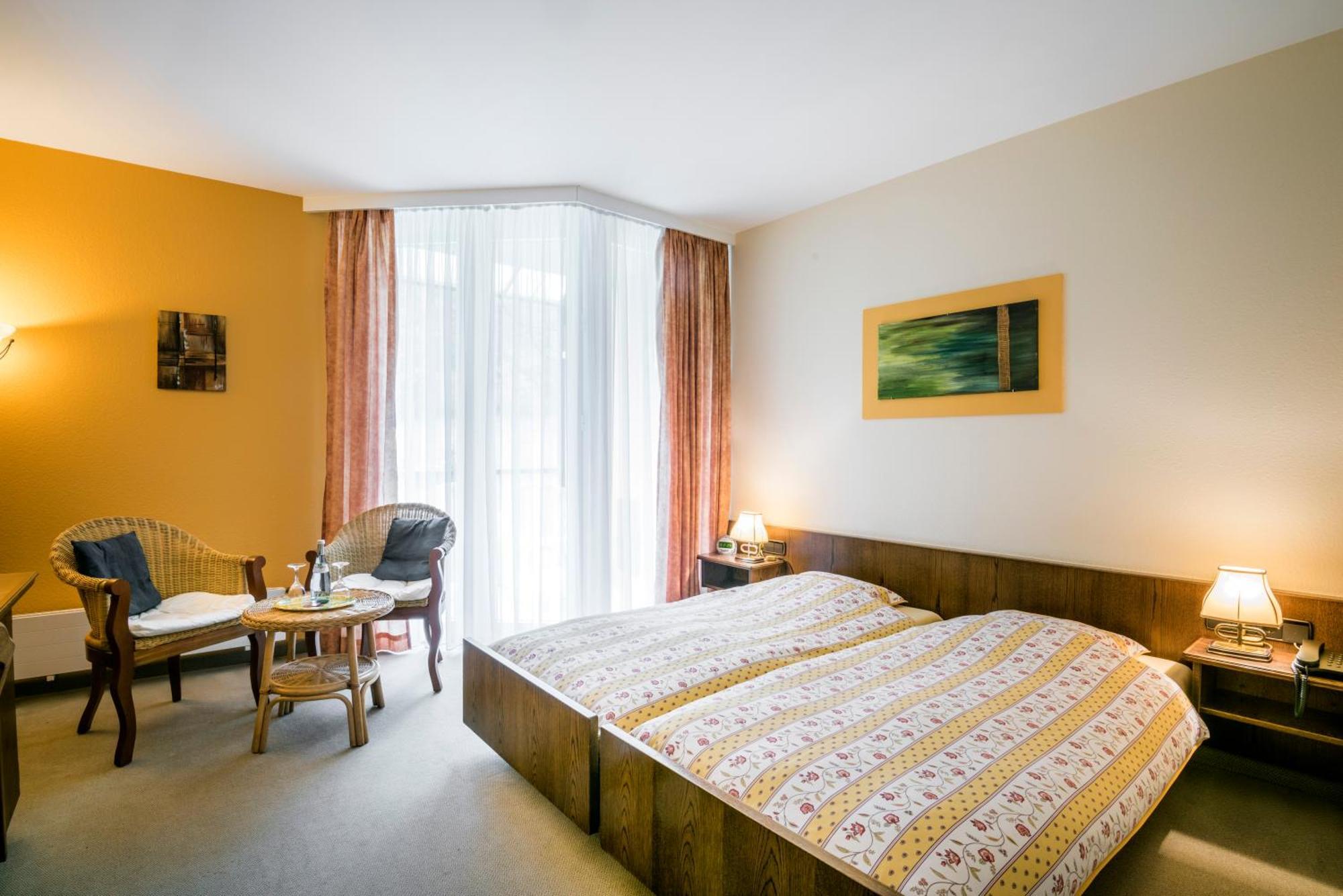 Hotel Restaurant Le Cigalon Waldbillig Bagian luar foto